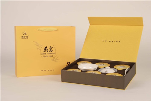 成都品牌設計公司:分享廣告設計的三標準與四美 1587711154555434.jpg